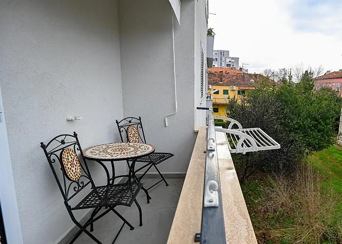 ゲストハウス Solemar Luxury Rooms - City Center Zadar, Free Parking